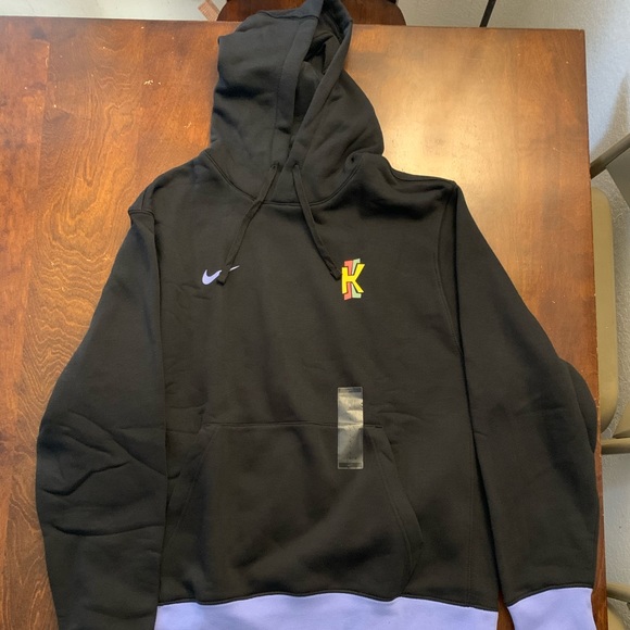 kyrie x spongebob hoodie